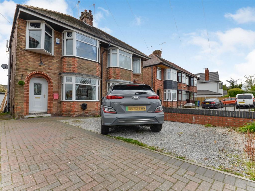 3 bed semidetached house for sale in Boothferry Road, Hessle HU13 Zoopla