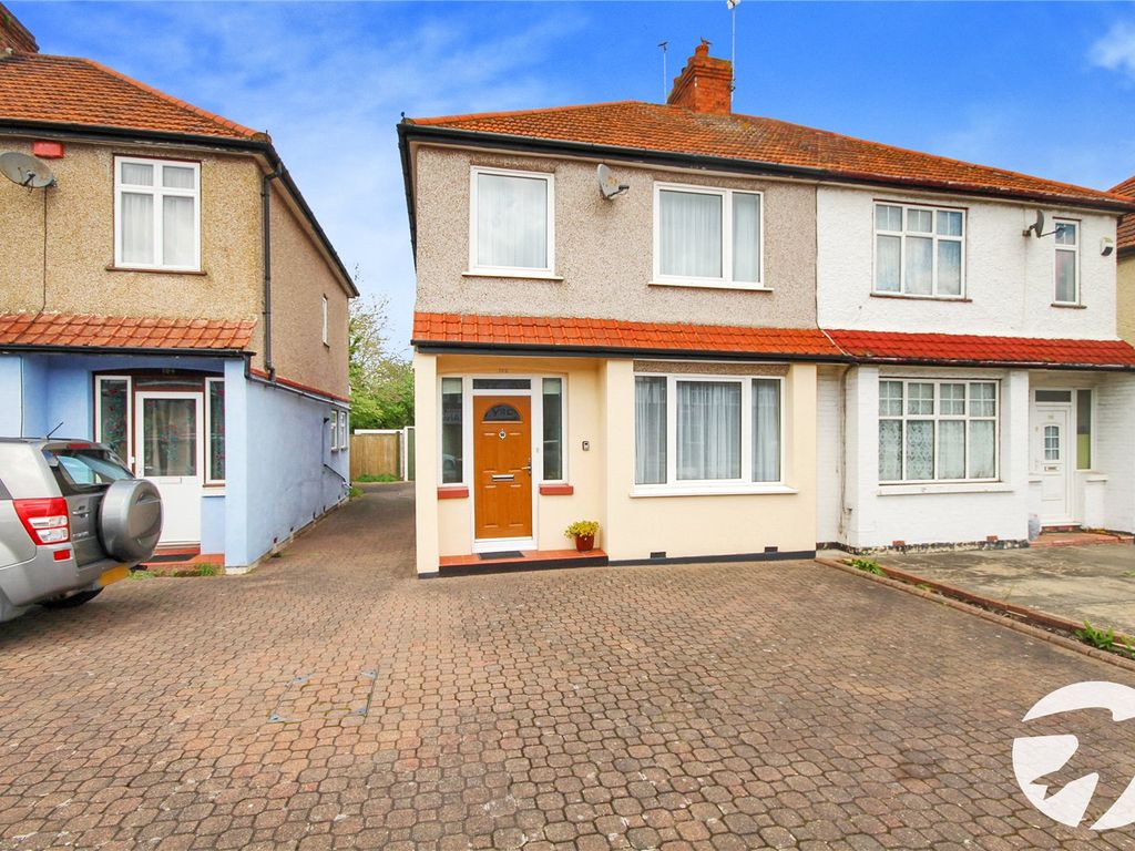 3 bed semidetached house for sale in Bellegrove Road, Welling, Kent