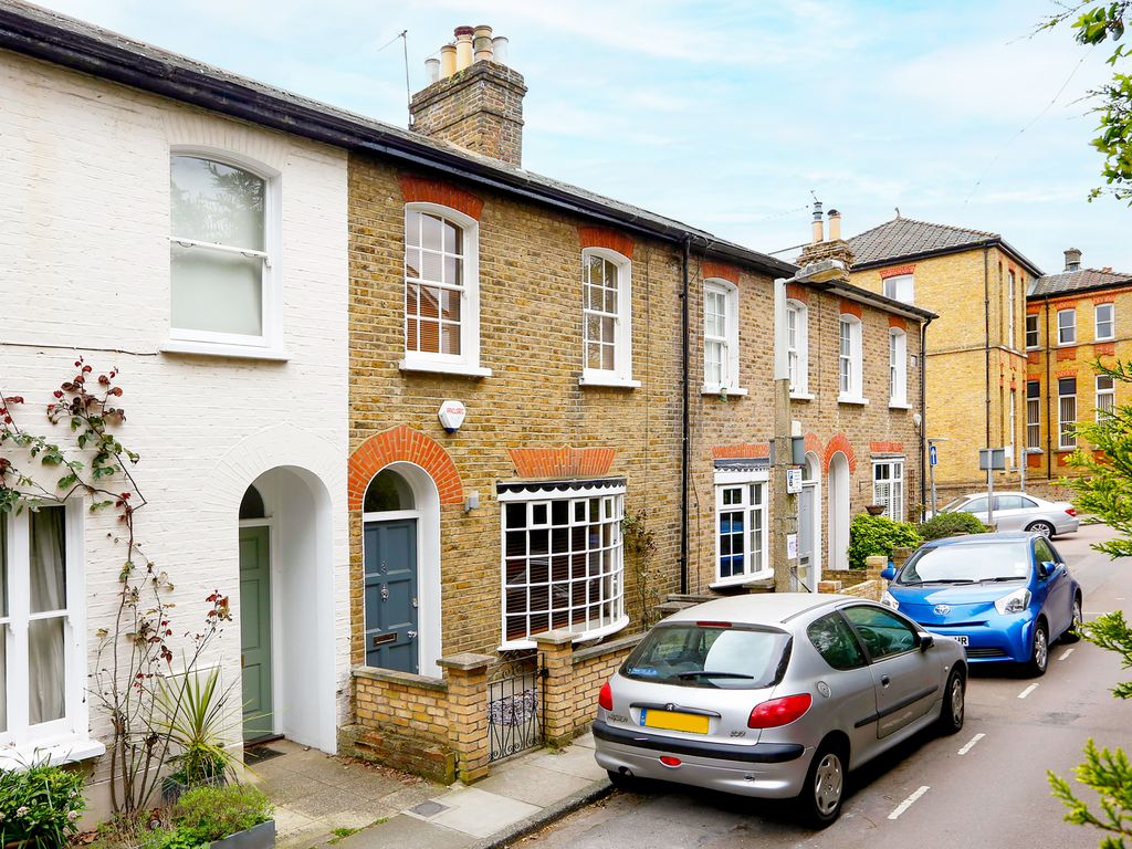 2 bed terraced house for sale in Evelyn Terrace, Richmond TW9, £895,000