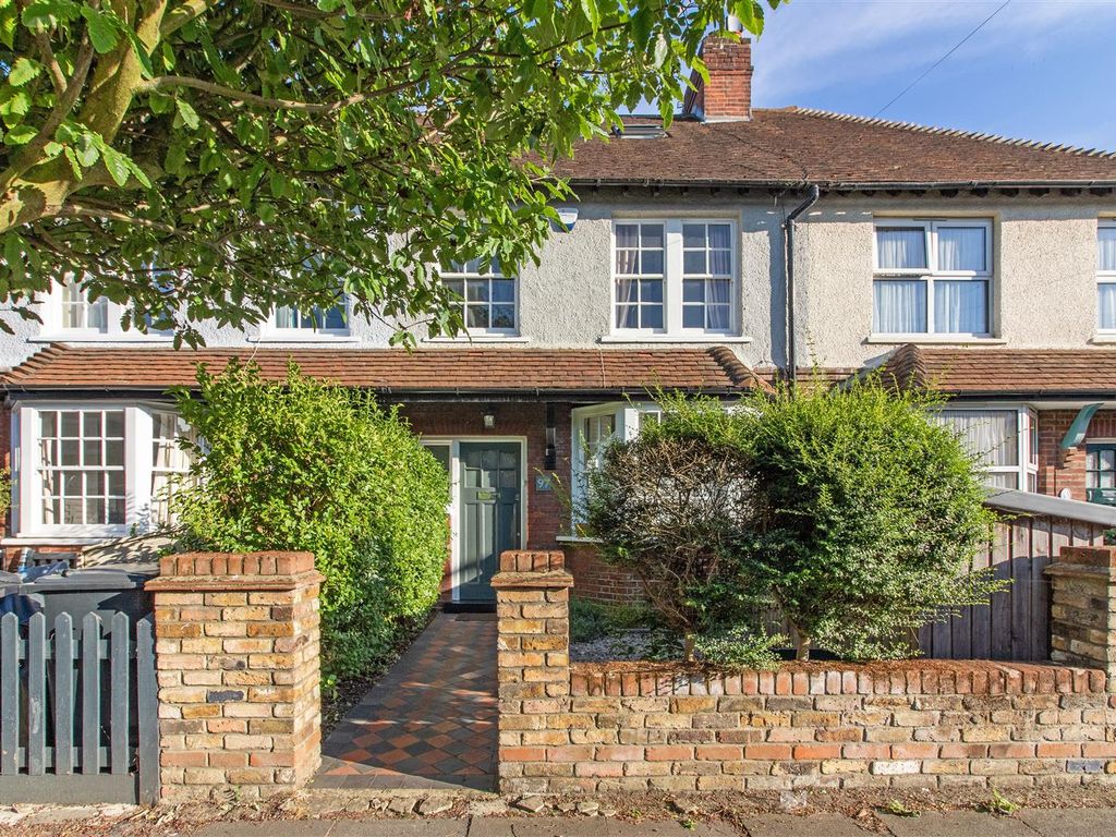 4 bed property for sale in Faraday Road, London SW19 Zoopla