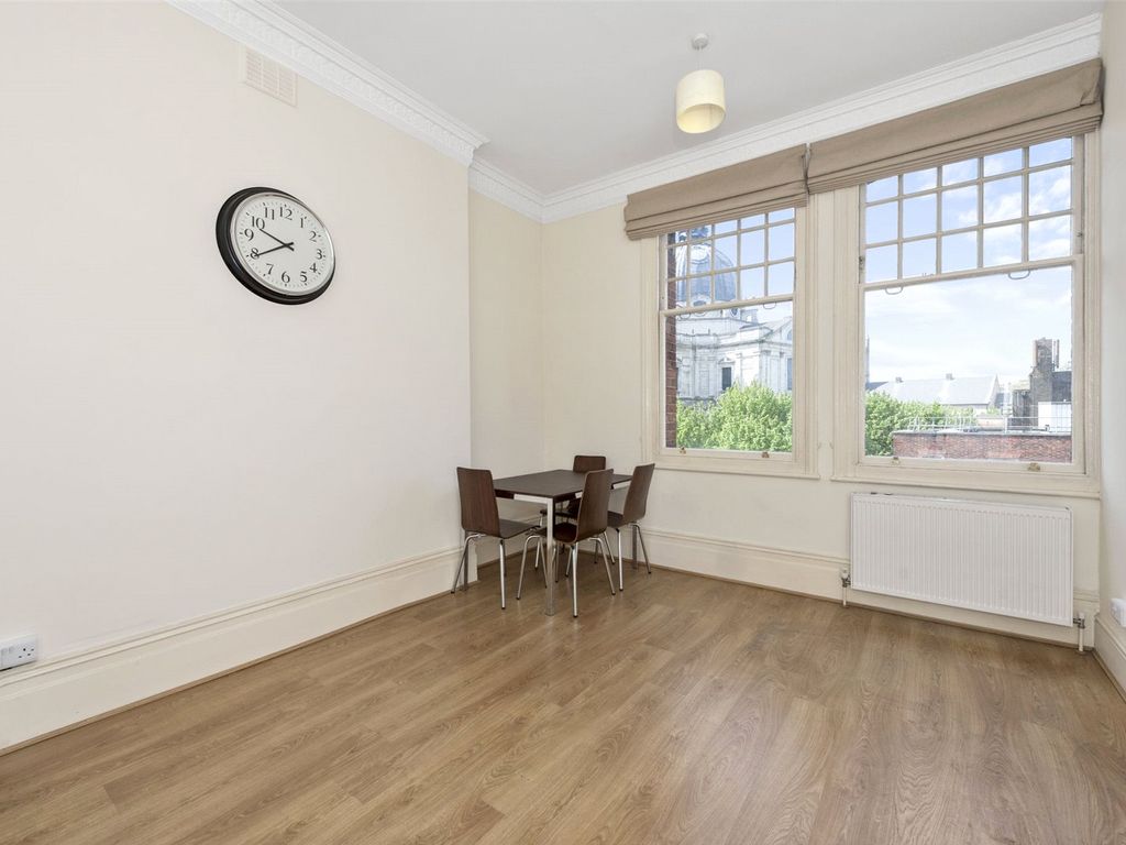 2 bed flat to rent in Egerton Gardens, Knightsbridge, London SW3 Zoopla