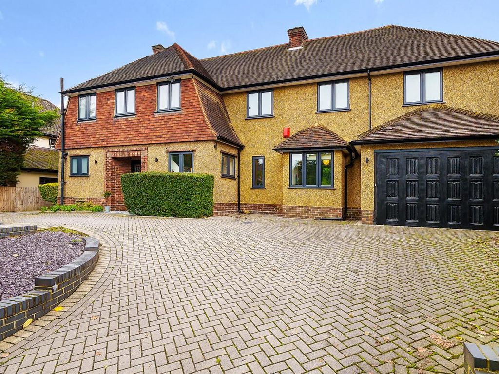 6 bed detached house for sale in Cornwall Road, Sutton SM2, £1,500,000