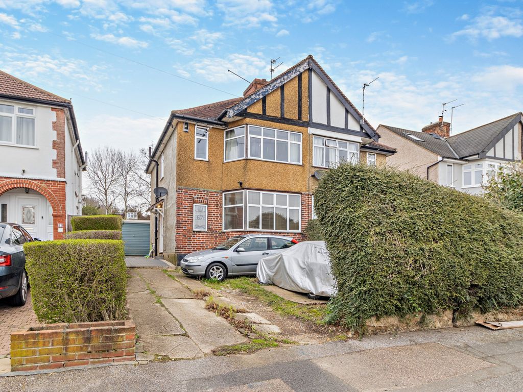 3 bed semidetached house for sale in Potter Street, Northwood HA6, £