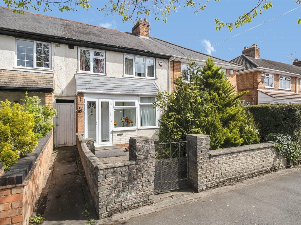 3 bed terraced house for sale in York Road, Hall Green, Birmingham B28