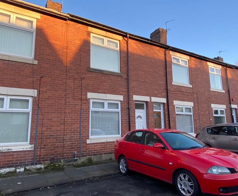 2 bed property to rent in Station Road, Willington Quay, Wallsend NE28