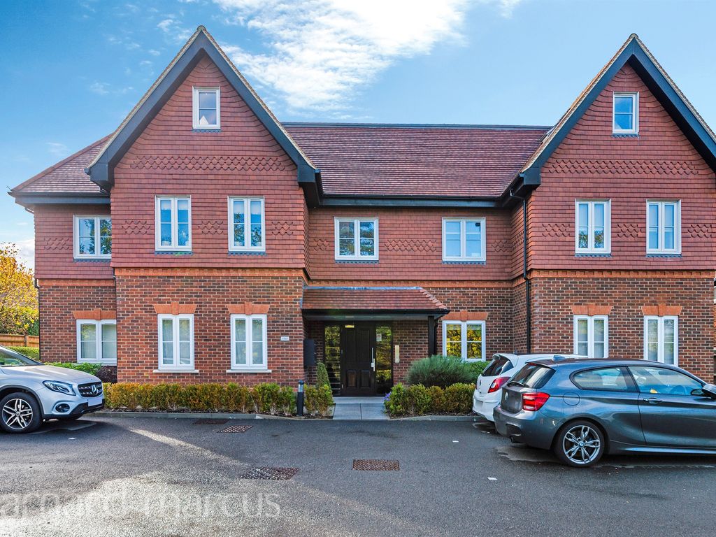 1 bed flat for sale in Brighton Road, Banstead SM7 Zoopla