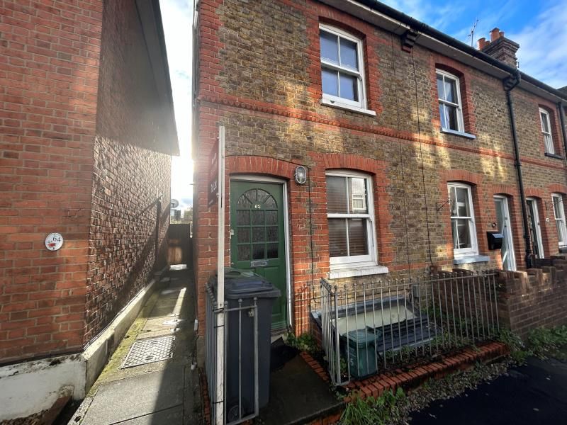 3 bed property to rent in Drummond Road, Guildford GU1, £1,950 pcm Zoopla