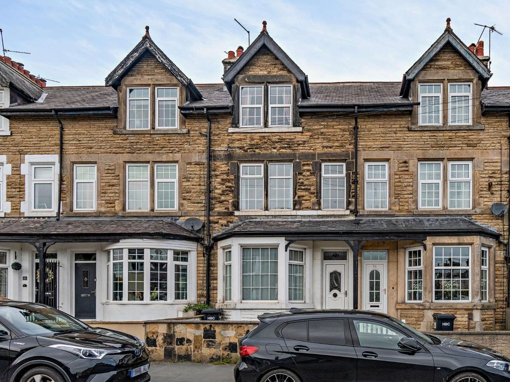 4 bed terraced house for sale in King Edwards Drive, Harrogate HG1 Zoopla