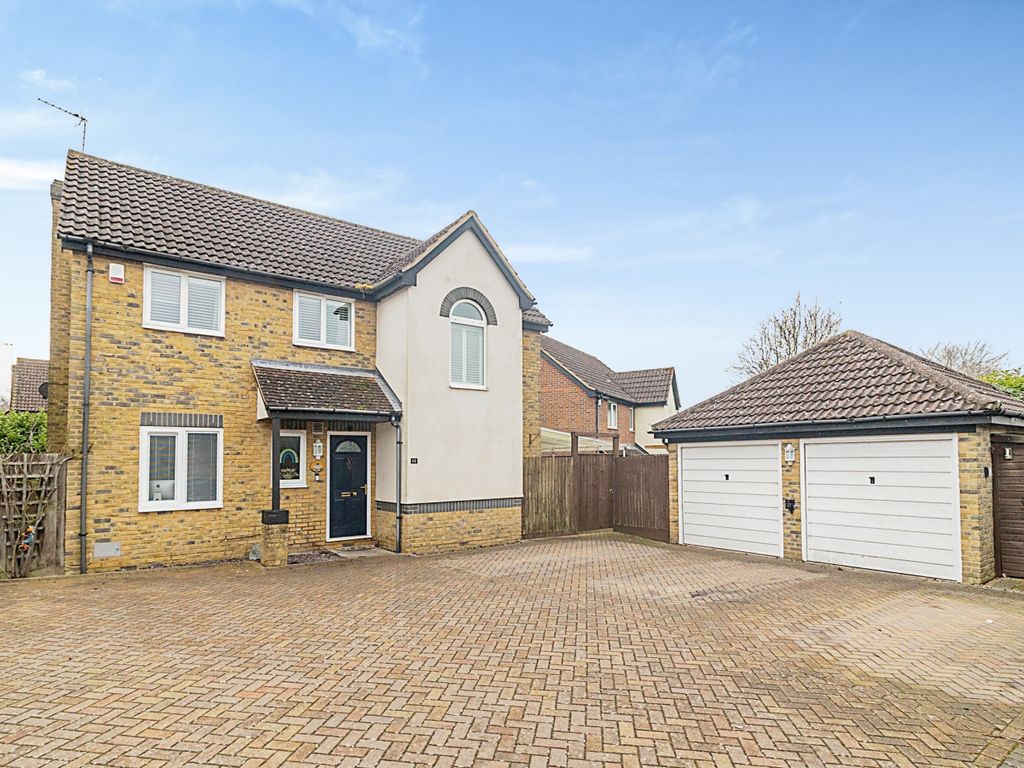 4 bed detached house for sale in Oakhill Road, Shenley Church End