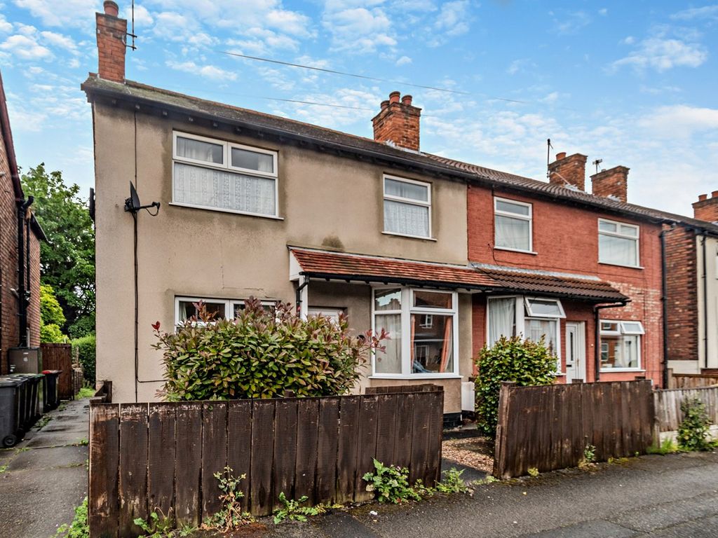 3 bed semidetached house for sale in King Street, Beeston, Nottingham