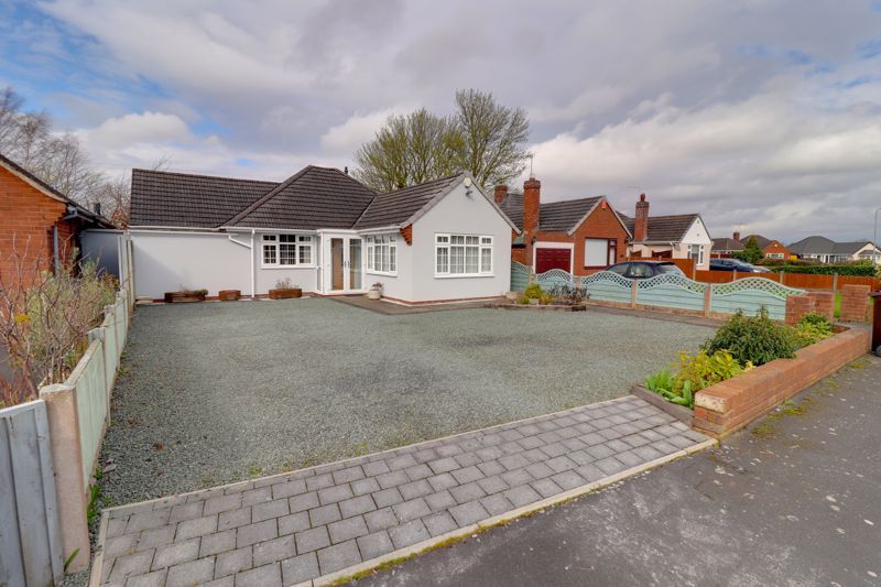 2 bed detached bungalow for sale in Sherbrook Close, Brocton, Stafford