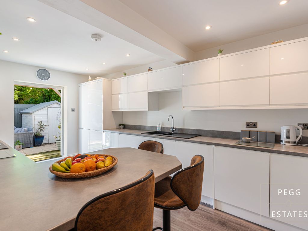 3 bed bungalow for sale in Barton Crescent, Paignton TQ3 Zoopla