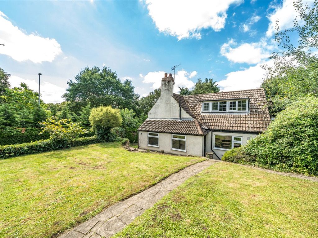 5 bed detached house to rent in Nottingham Road, Trowell, Nottingham