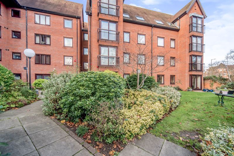 Aspley Court, Bedford MK40  