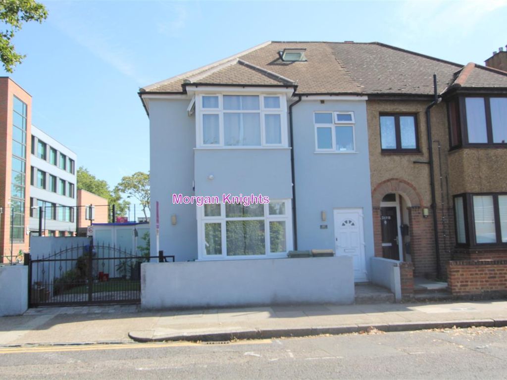 3 bed semidetached house for sale in Upton Lane, Forest Gate E7, £