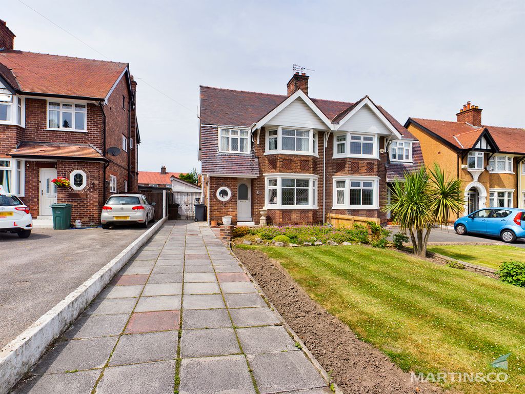 3 bed semidetached house for sale in Heath Road, Bebington, Wirral