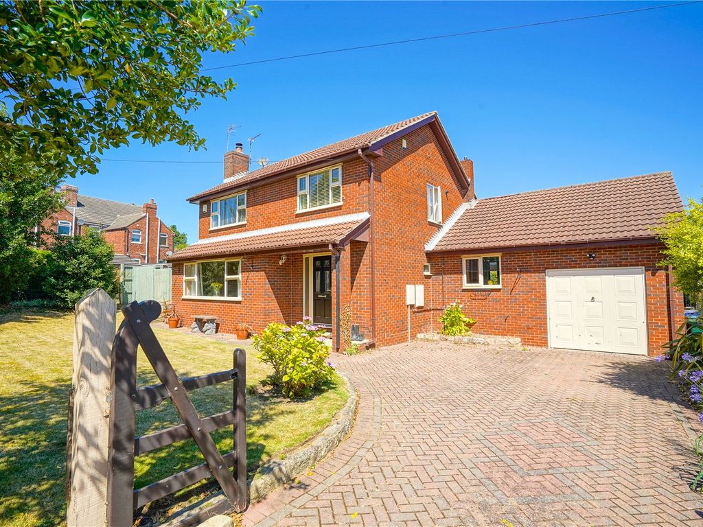 3 bed detached house for sale in Austwood Lane, Braithwell, Rotherham