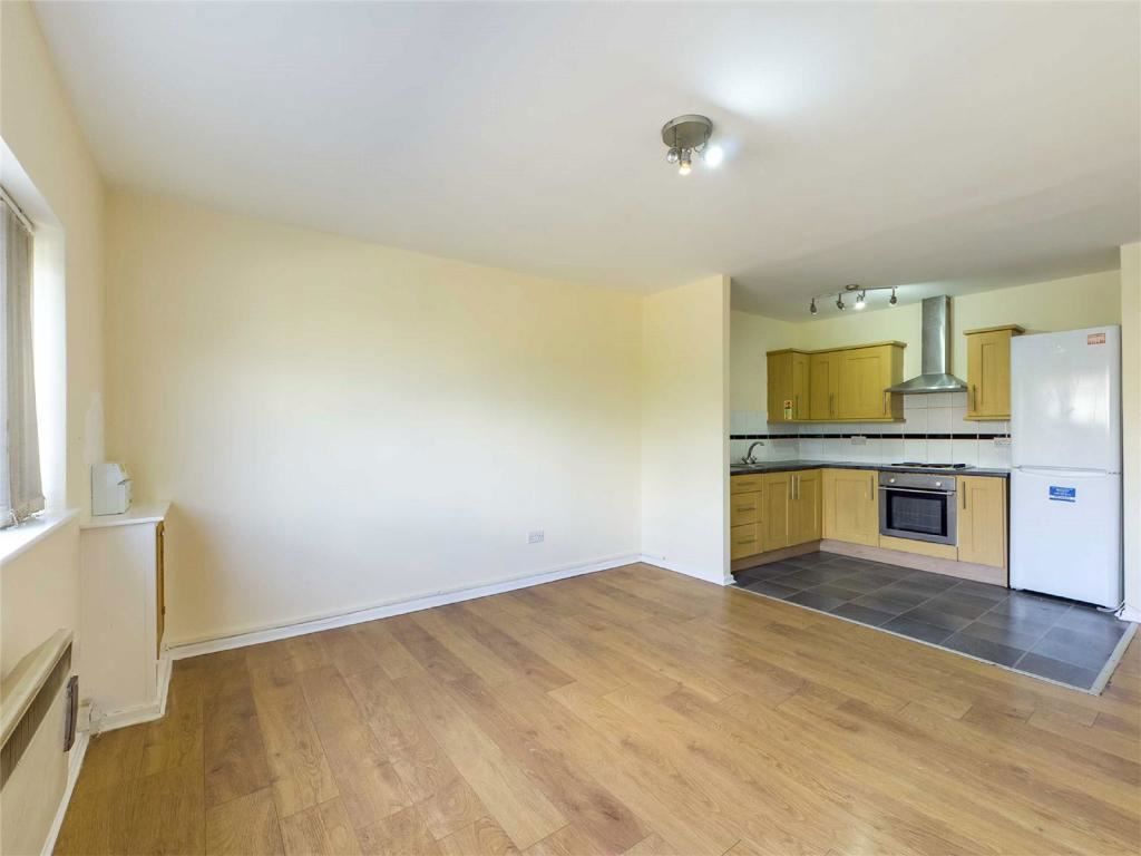 2 bed flat for sale in Old Church Street, Newton Heath, Manchester M40