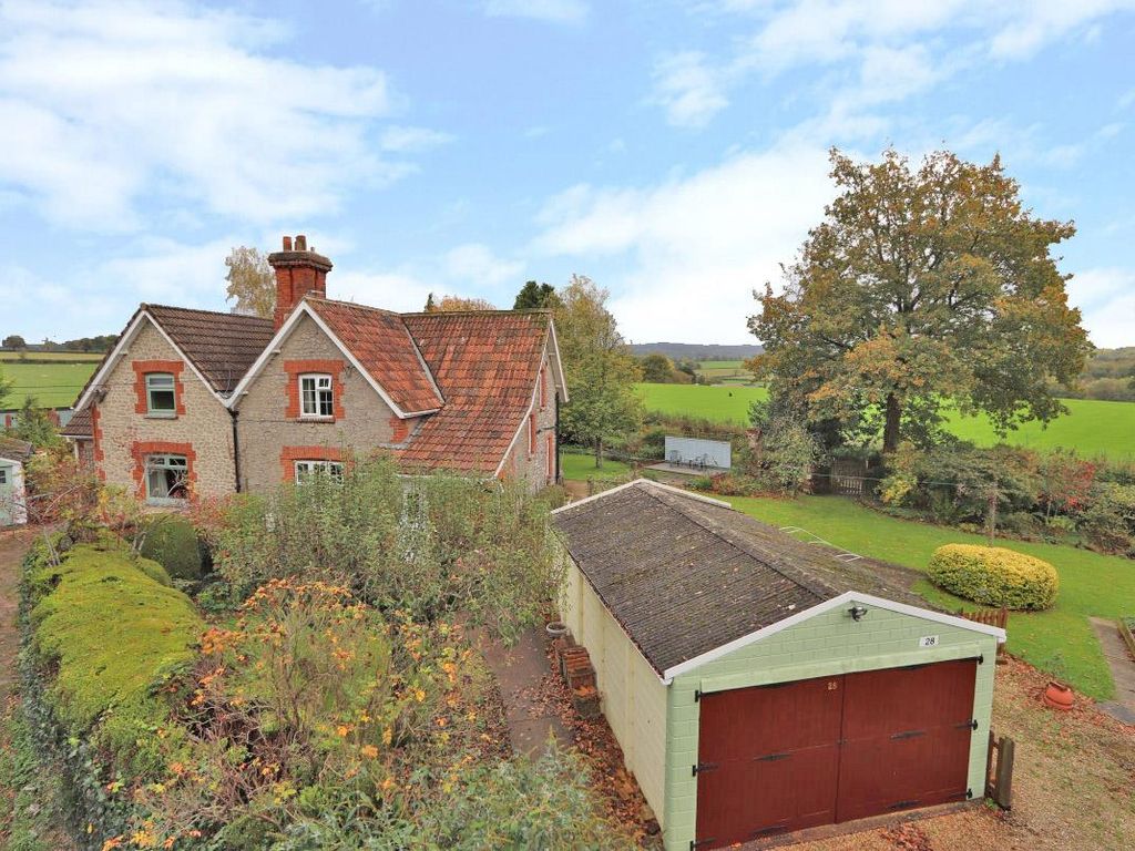 3 bed semidetached house for sale in Uffculme, Cullompton EX15 Zoopla
