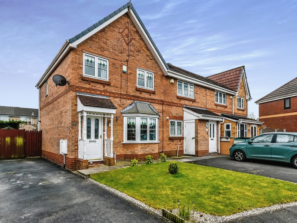 3 bed semidetached house for sale in Hobart Drive, Liverpool