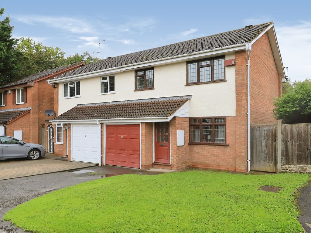 3 bed semidetached house for sale in Wychall Drive, Moseley Parklands