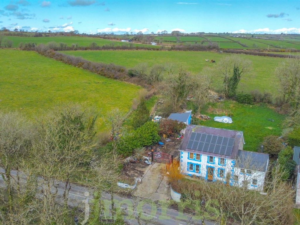 4 bed detached house for sale in Cwm Cou, Newcastle Emlyn SA38, £