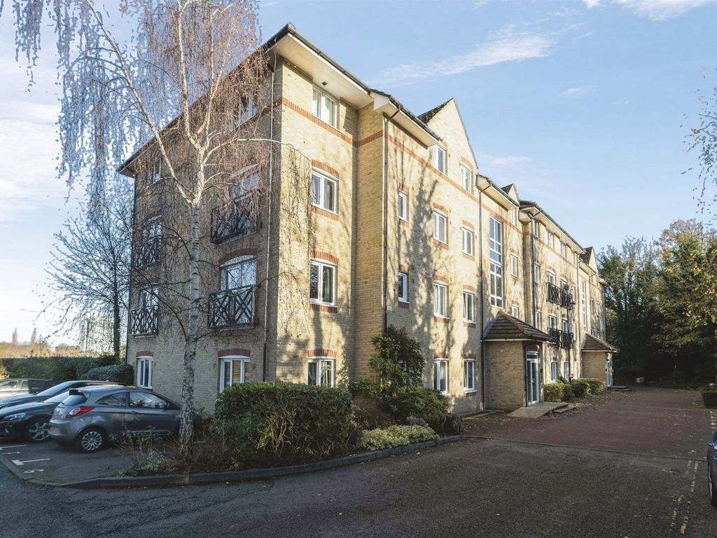 Hardings Close, Hemel Hempstead HP3  