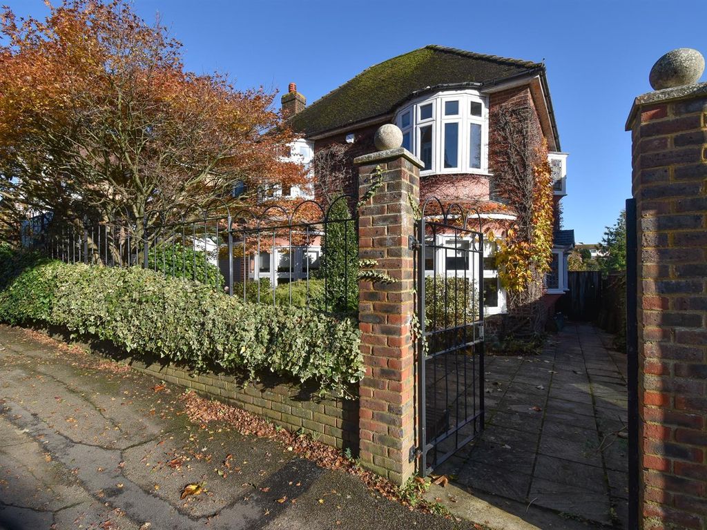 3 bed detached house for sale in Linton Road, Hastings TN34, £750,000