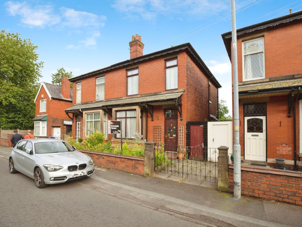 3 bed semidetached house for sale in Gigg Lane, Bury, Greater
