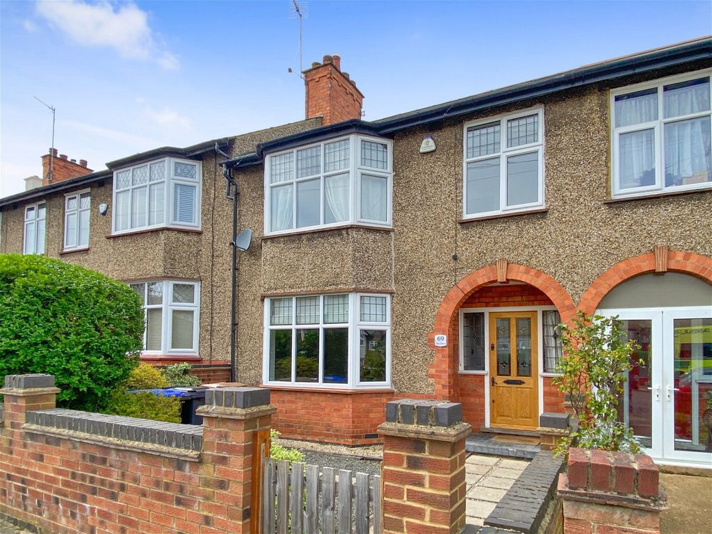 3 bed terraced house for sale in The Drive, Northampton NN1 Zoopla