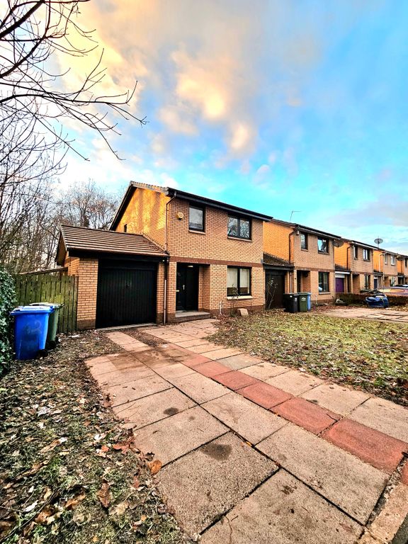 3 bed link detached house for sale in Oakridge Crescent, Paisley