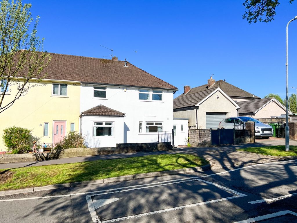 3 bed semidetached house for sale in Fishguard Road, Llanishen