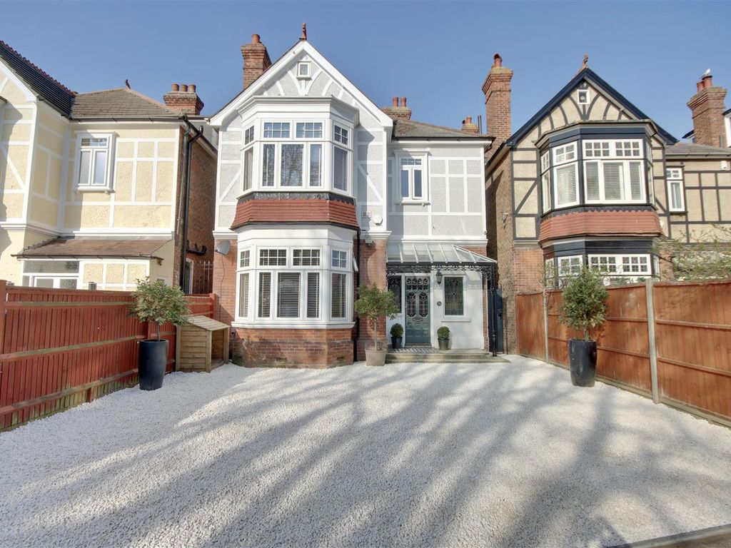 4 bed detached house for sale in Craneswater Avenue, Southsea PO4 Zoopla