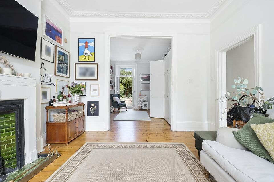 4 bed semidetached house for sale in Derwent Grove, London SE22 Zoopla