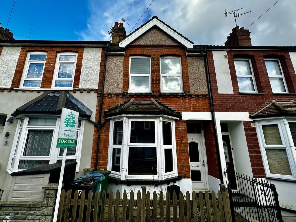 3 bed terraced house for sale in Yarmouth Road, Watford WD24, £425,000 Zoopla