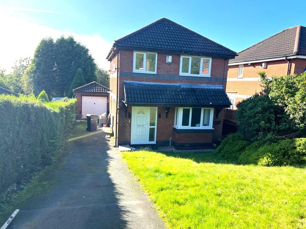 3 bed detached house to rent in Ruislip Close, Oldham OL8, £1,195 pcm