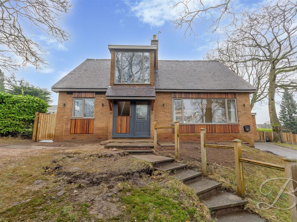 4 bed detached house for sale in Woodland Rise, Ravenshead, Nottingham