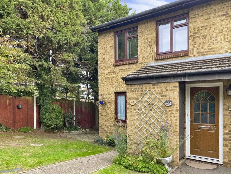 1 bed property for sale in Bladon Gardens, Harrow HA2 Zoopla