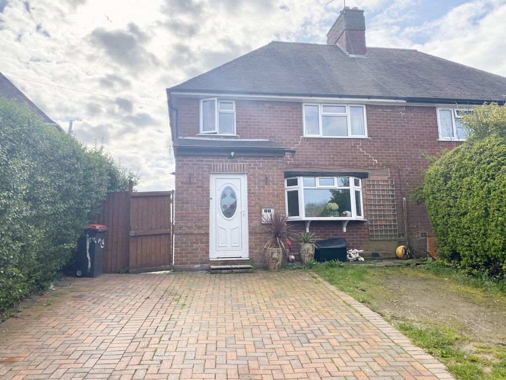 4 bed semidetached house for sale in Tweedale Crescent, Madeley