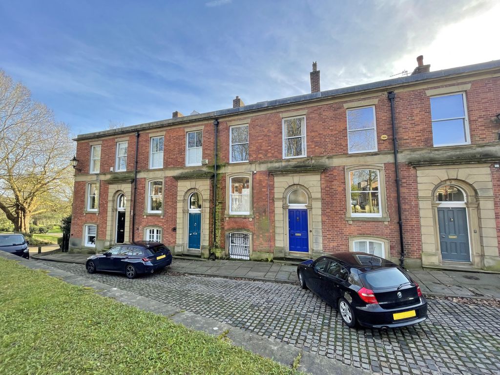 5 bed terraced house for sale in Avenham Colonnade, Preston PR1 Zoopla