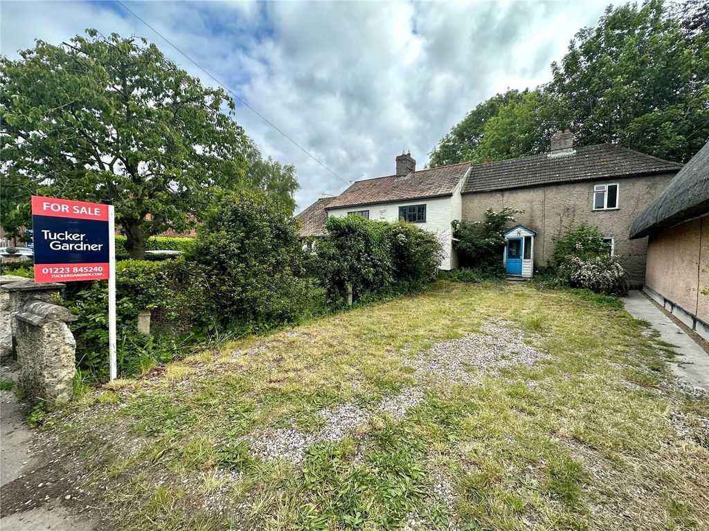 2 bed semidetached house for sale in Hauxton Road, Little Shelford, Cambridge, Cambridgeshire