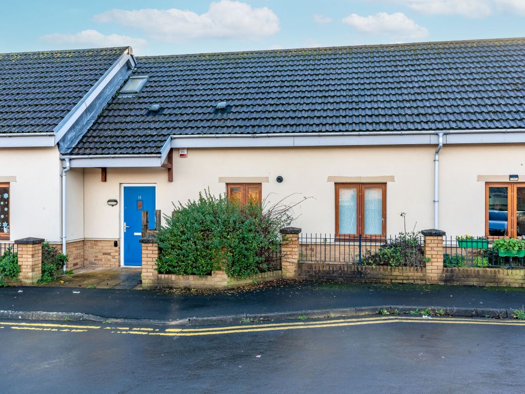 2 bed bungalow for sale in Kirkby Road, Lawrence Weston, Bristol BS11