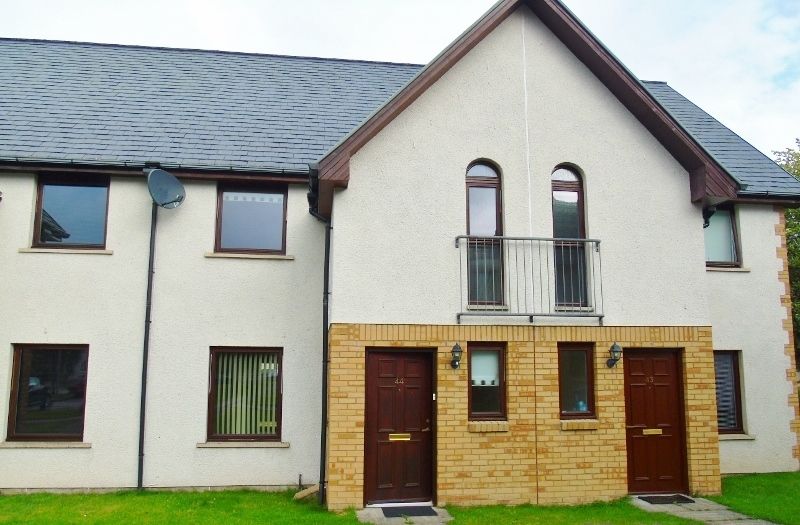2 bed terraced house for sale in Inshes Mews, Inverness IV2 Zoopla