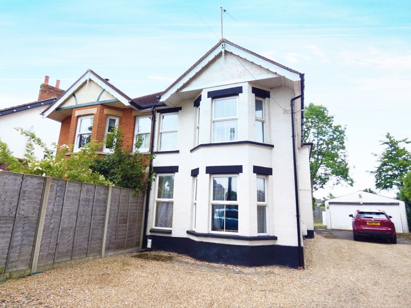 2 bed flat to rent in Catisfield Road, Fareham PO15 Zoopla