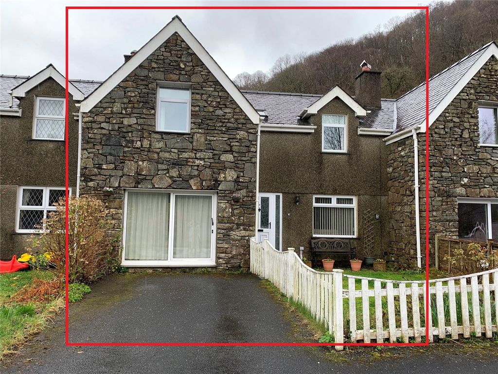 3 bed detached house for sale in Coed Camlyn, Maentwrog, Blaenau