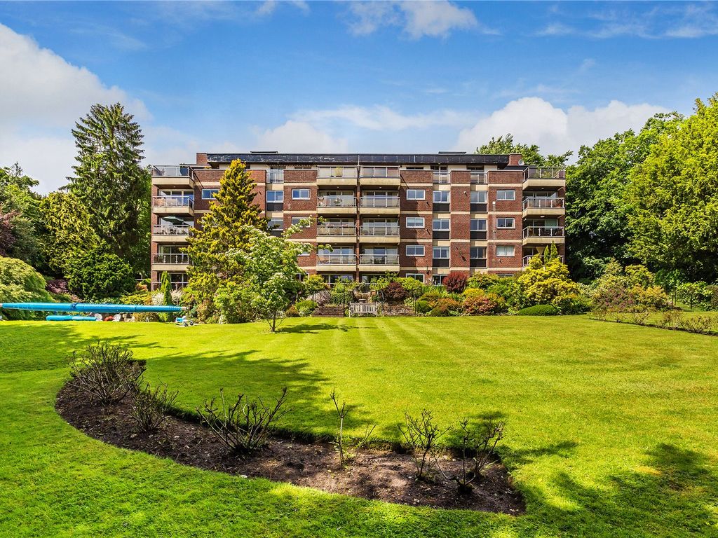 3 bed flat for sale in West Hill, Oxted, Surrey RH8 Zoopla