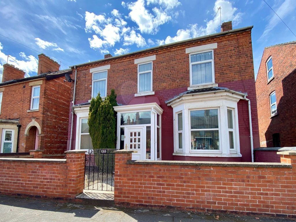 4 bed detached house for sale in 130, Harrowby Road, Grantham NG31 Zoopla