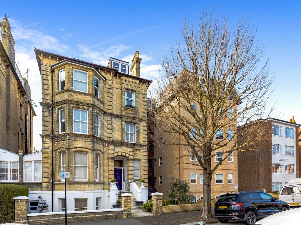 1 bed flat for sale in Fourth Avenue, Hove BN3, £275,000 Zoopla