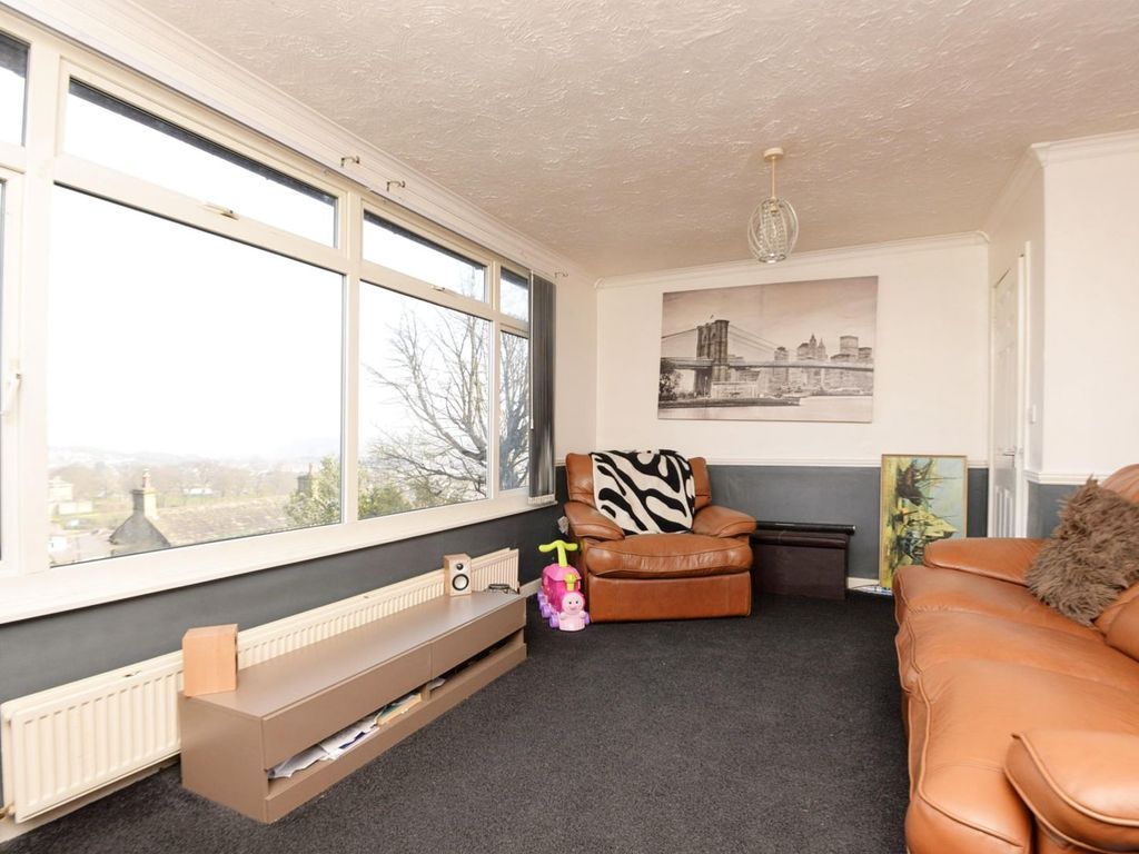 Forest Road, Huddersfield HD5