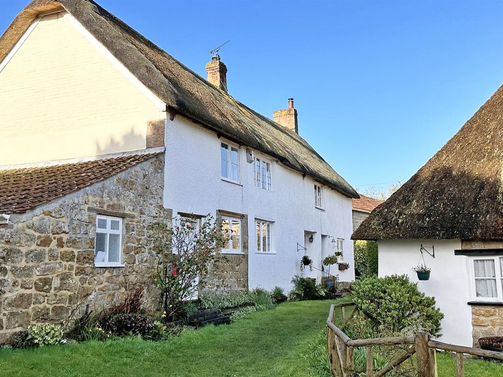 2 bed property for sale in Barrington, Ilminster TA19 Zoopla